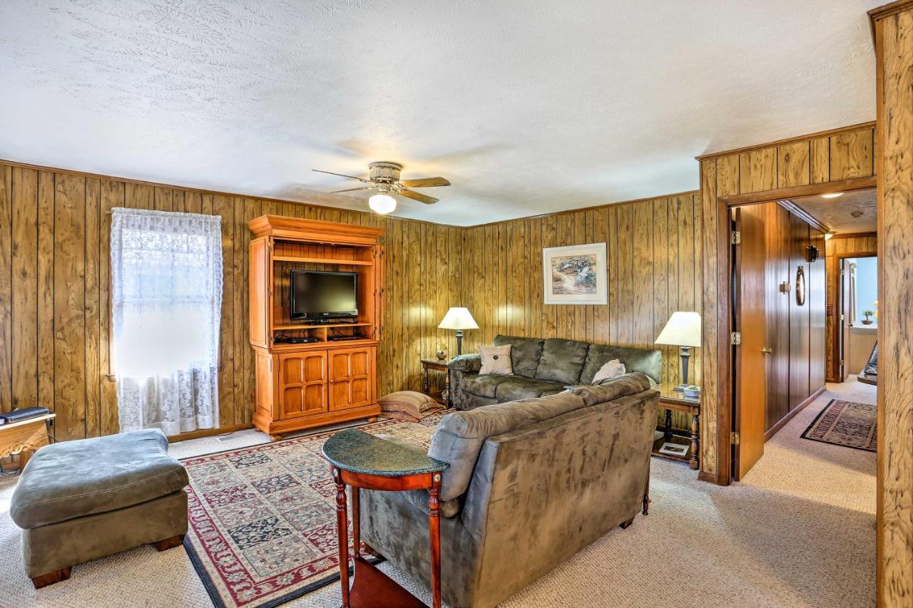 Lake Waccamaw Home With Fenced Yard And Shared Pier! מראה חיצוני תמונה