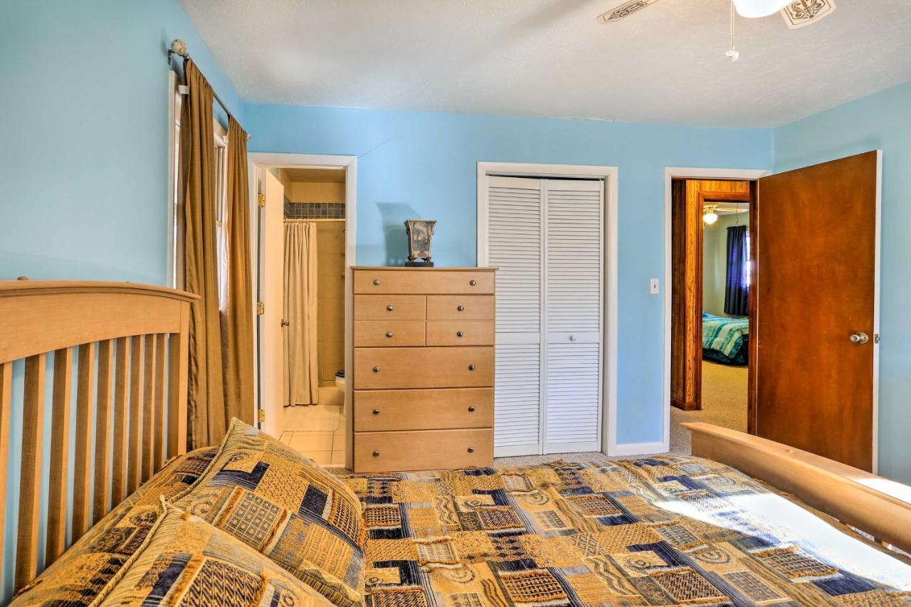 Lake Waccamaw Home With Fenced Yard And Shared Pier! מראה חיצוני תמונה